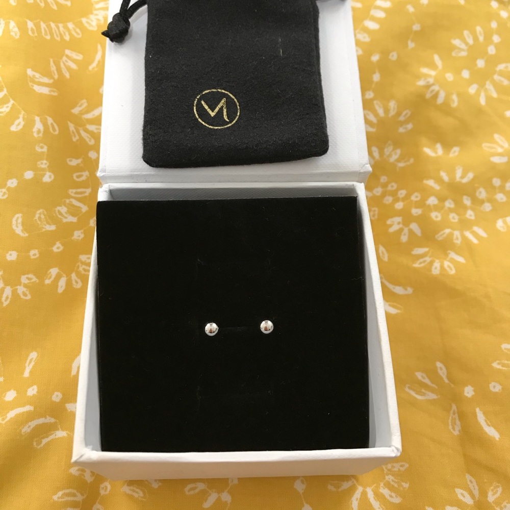 Mejuri White Gold Ball Stud Earrings